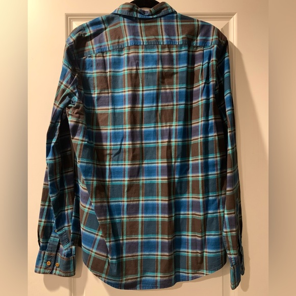 L.L.Bean Men's Organic Flannel Shirt, Slightly Fitted size Medium - Picture 6 of 8